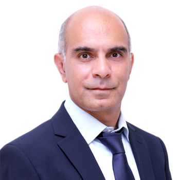 الدكتور عبد القادر باربيا 