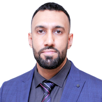 الدكتور إسرار حق 
