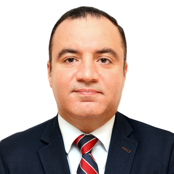 الدكتور احمد شحاتة