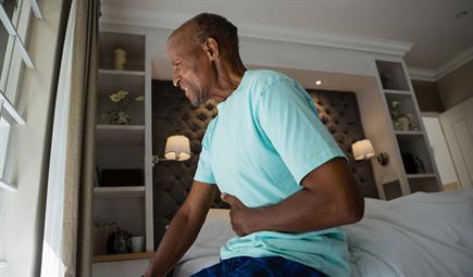 Abdominal Pain: Common Causes & When To Seek Treatment