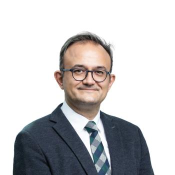 Dr. Yusuf Bayrak