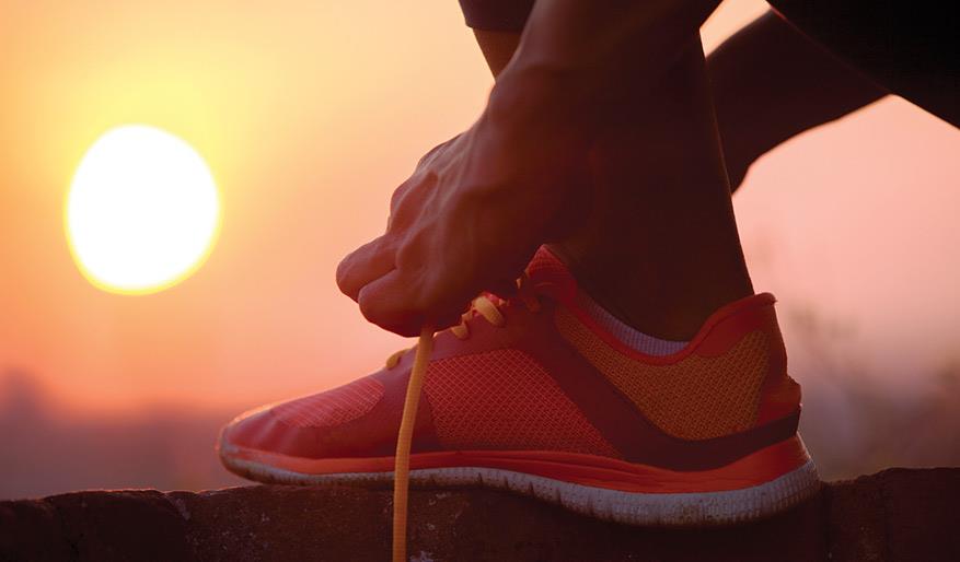 image of man preparing to jog during Ramadan